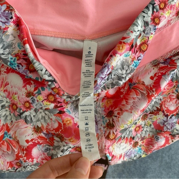 LULULEMON Run Inspire Mid-Rise Crop II *All Luxtreme Floral Size  6 23” - Picture 15 of 16